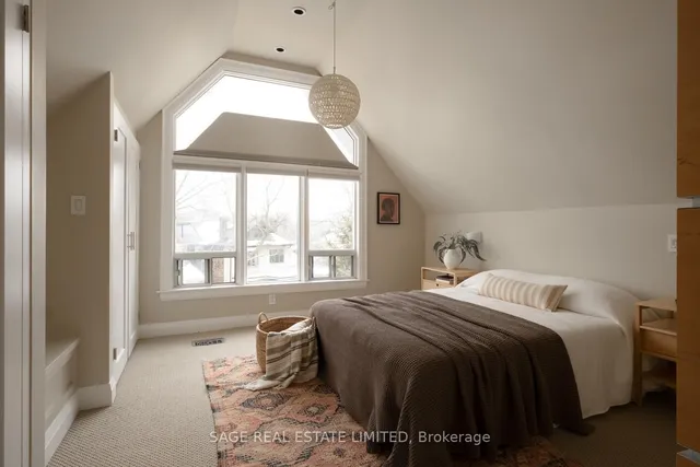 Additional image 28 of 36 Thome Cres