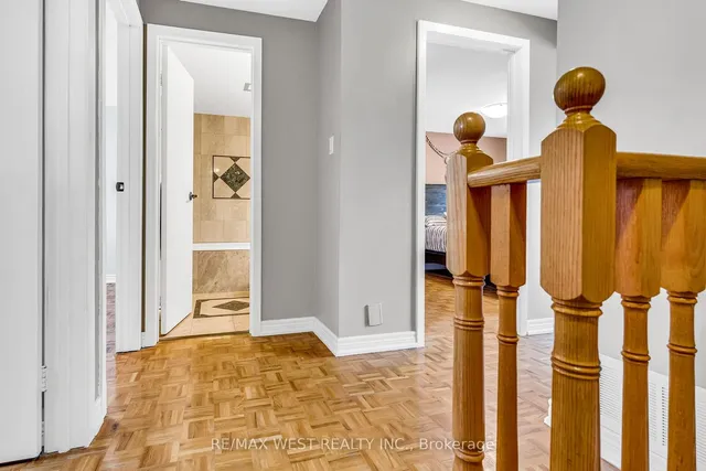 Additional image 20 of 10 Greenwood Cres