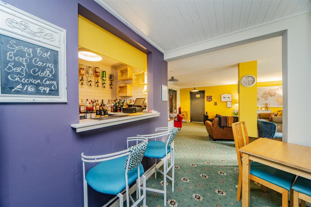 Additional image 10 of Rhoose