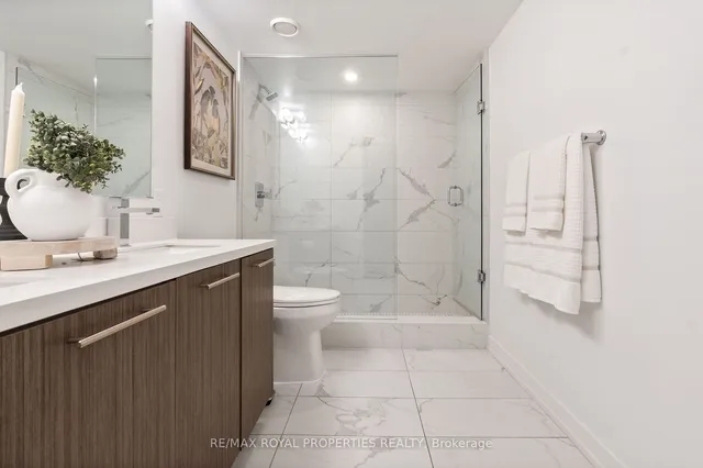 Additional image 25 of 264 Finch Ave Unit 11