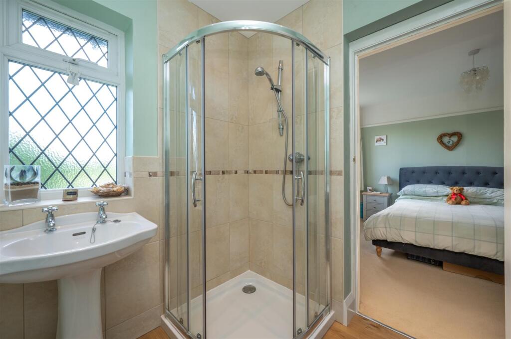 Additional image 18 of Stratford Road, Cranhill