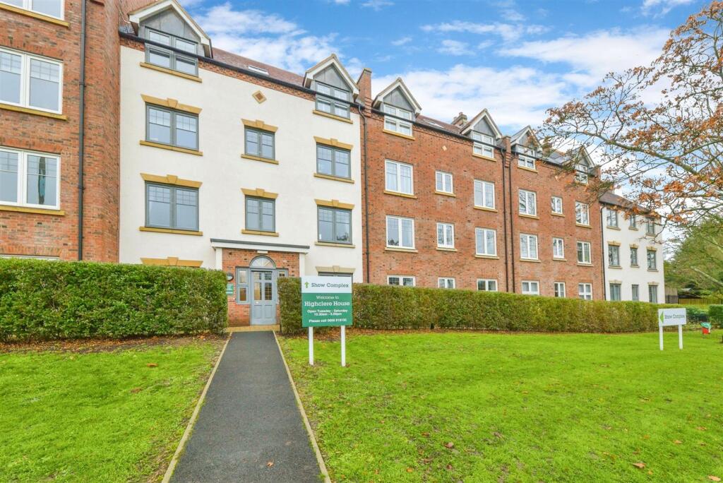 Additional image 23 of Great North Road, Hatfield