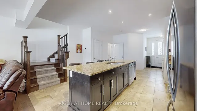 Additional image 19 of 348 Rivertrail Ave