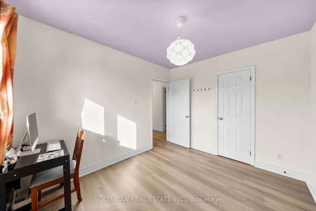 Additional image 20 of 29 Sealcove Dr