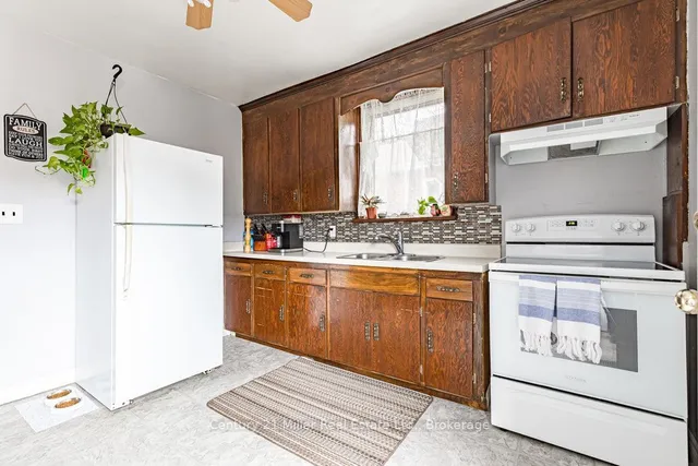 Additional image 29 of 131 Harmony Ave