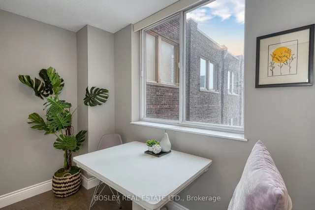 Additional image 17 of 135 George St Unit 402