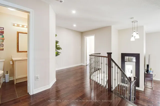 Additional image 17 of 749 Wettlaufer Terr