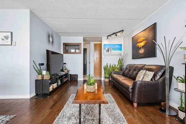 Additional image 7 of 2 Glamorgan Ave Unit 1014