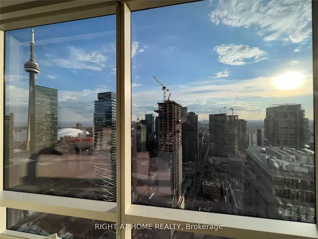 Additional image 13 of 180 University Ave Unit 4102