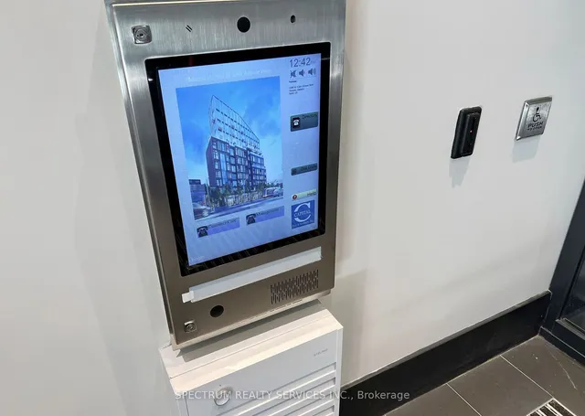 Additional image 5 of 1808 St. Clair Ave Unit 215