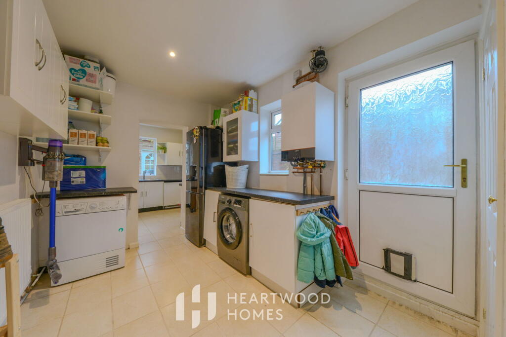 Additional image 16 of Central Drive, St. Albans, AL4 0UR