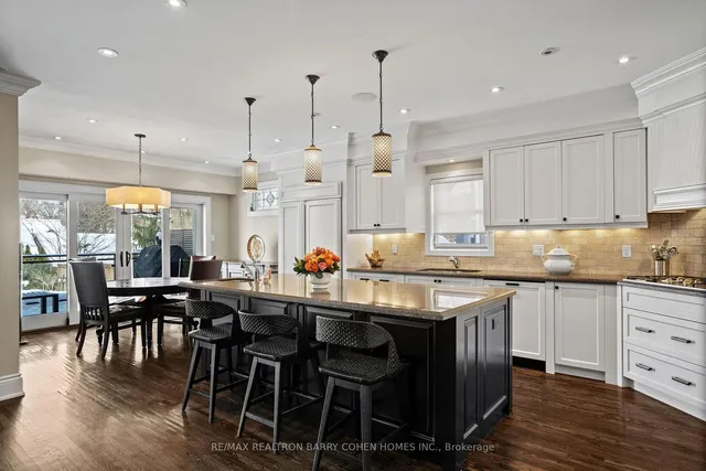 Additional image 7 of 72 Teddington Park Ave