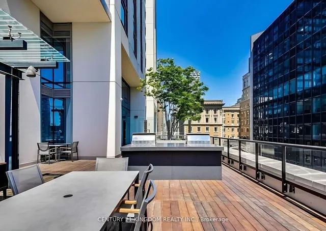 Additional image 34 of 88 Scott St Unit 301