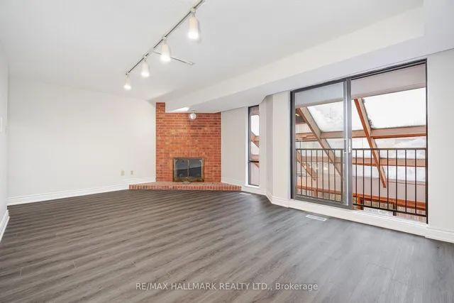 Additional image 23 of 31 Walmer Rd Unit 8