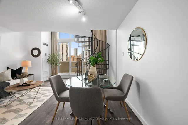 Additional image 17 of 25 Maitland St Unit 1202