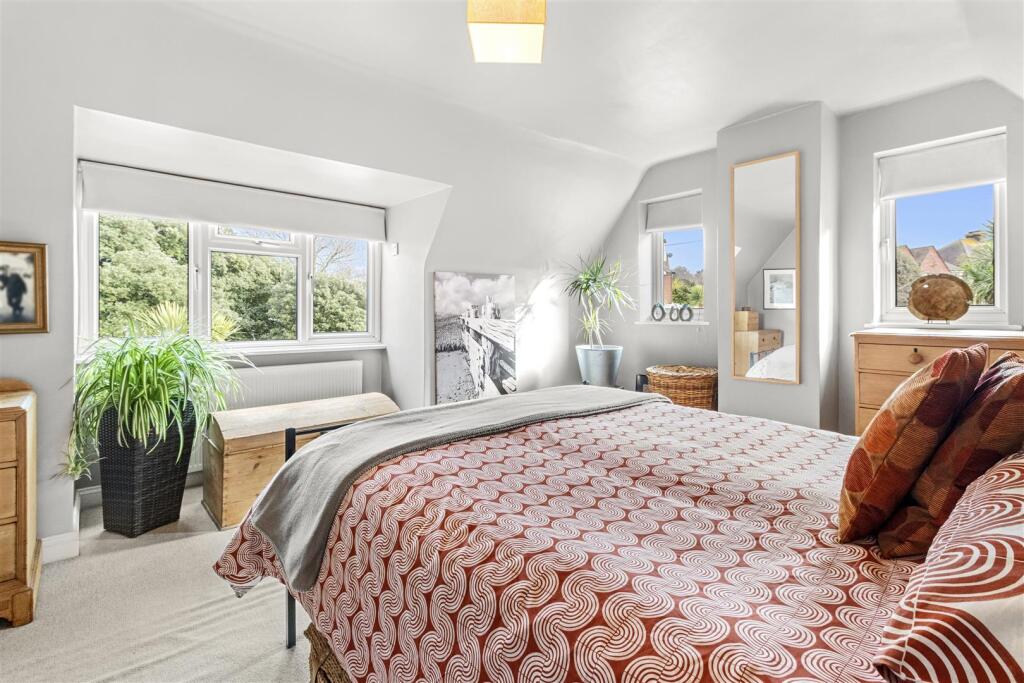 Additional image 33 of Coopers Hill, Eastbourne