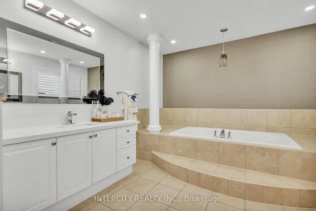 Additional image 24 of 22 Pasadena Ave