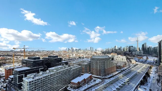 Additional image 35 of 125 Western Battery Rd Unit 2302