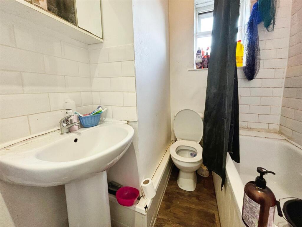 Additional image 8 of Intake Road., Bradford, BD2 3NE