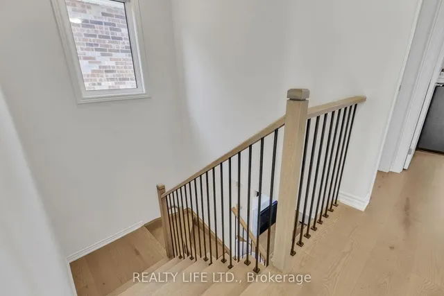 Additional image 15 of 484 Thornborrow Crt