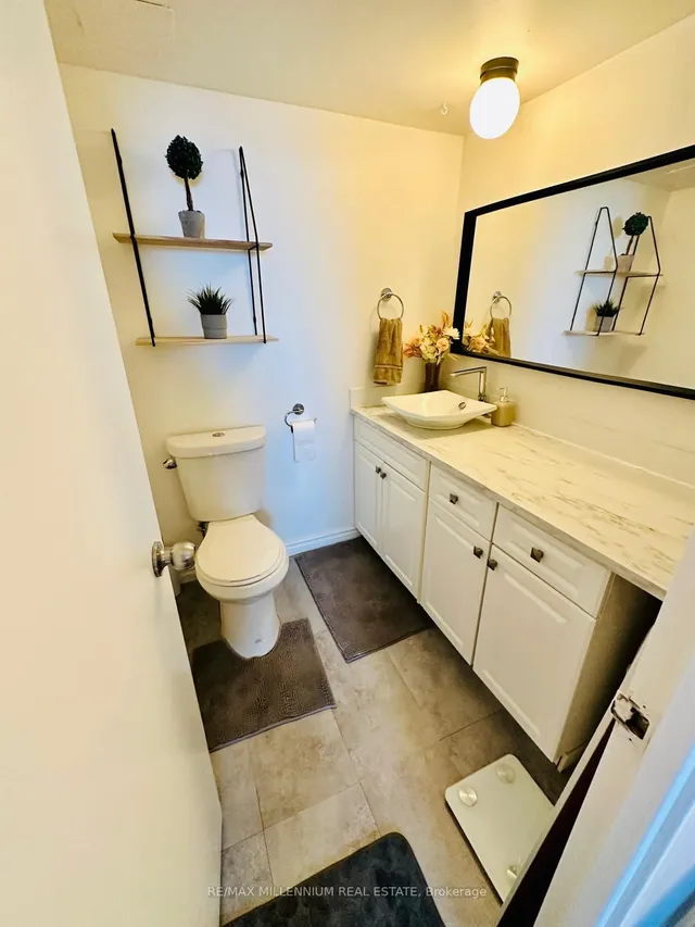 Additional image 8 of 1425 Ghent Ave Unit 902