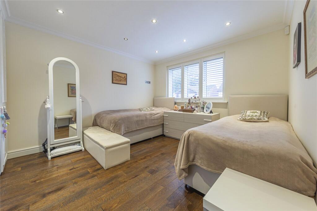 Additional image 9 of Saberton Close, Redbourn, St. Albans, AL3