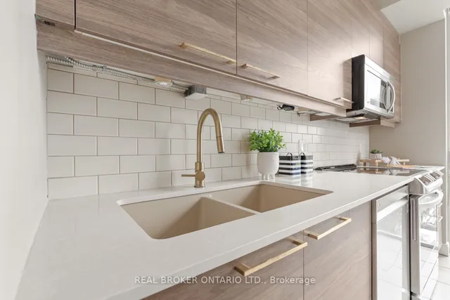 Additional image 13 of 88 Broadway Ave Unit 1206