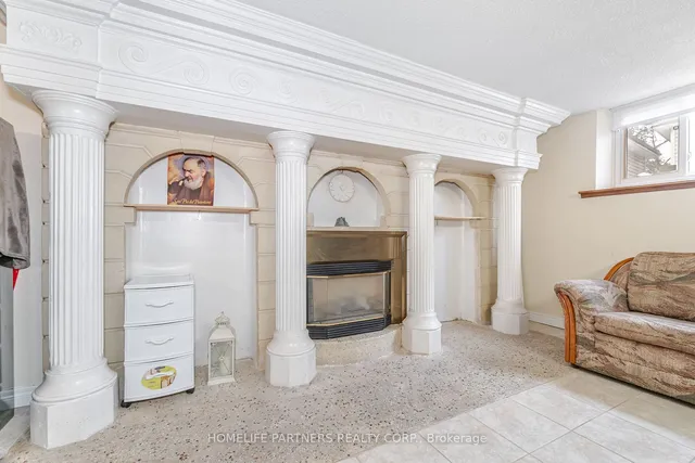 Additional image 33 of 60 Larchmere Ave