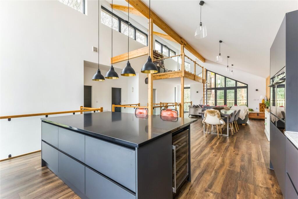 Additional image 5 of Haven Place, Park Street Lane, Park Street, St. Albans, AL2