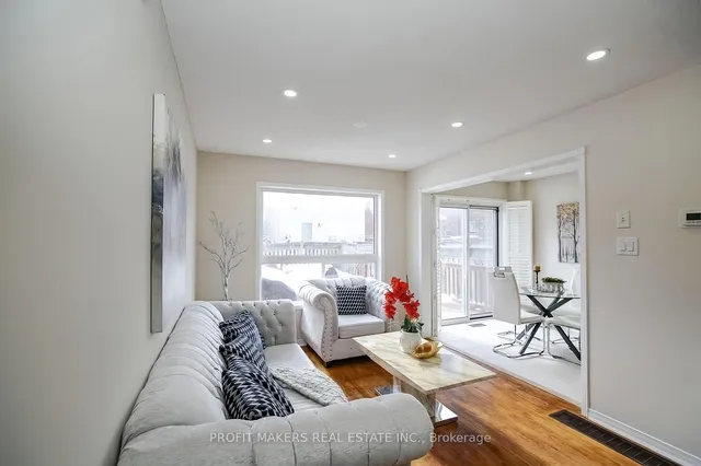 Additional image 5 of 56 Tiller Tr