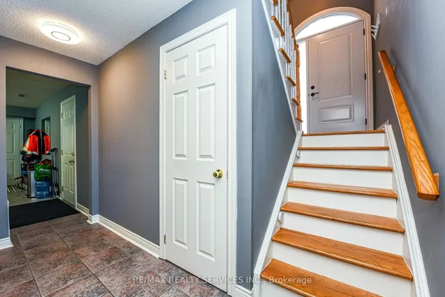 Additional image 31 of 118 Mikado Cres
