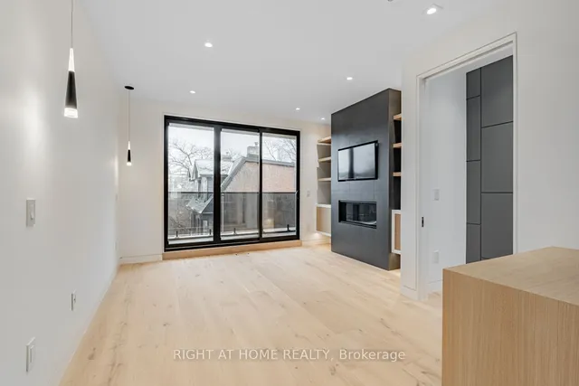 Additional image 14 of 677 Huron St