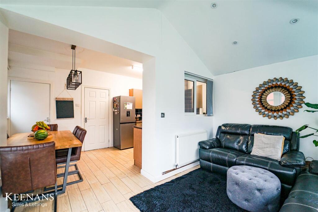 Additional image 17 of Whitehead Crescent, Bury