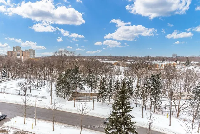 Additional image 35 of 1 Aberfoyle Cres Unit 803