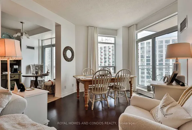 Additional image 11 of 410 Queens Quay Unit Lph6