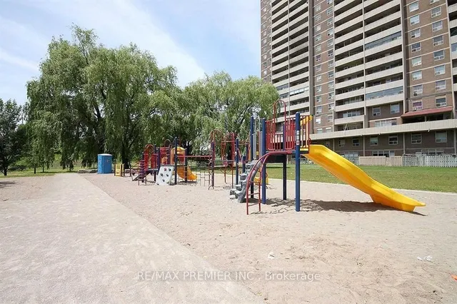 Additional image 21 of 3390 Weston Rd Unit 203