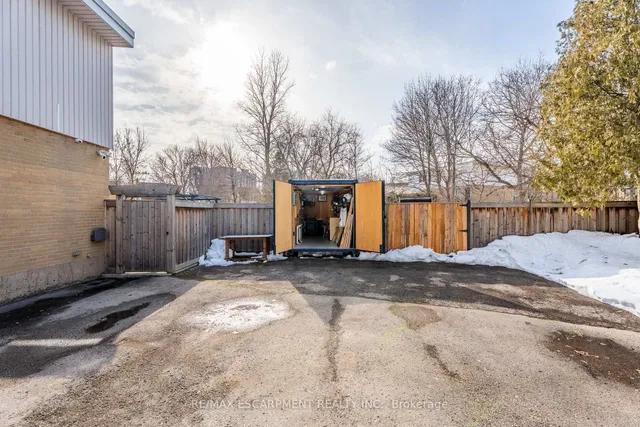 Additional image 40 of 15 Eastvale Pl