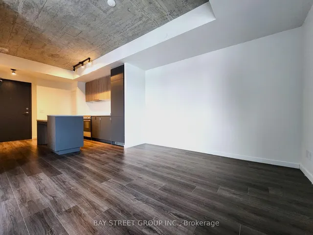 Additional image 8 of 7 Smith Cres Unit 401