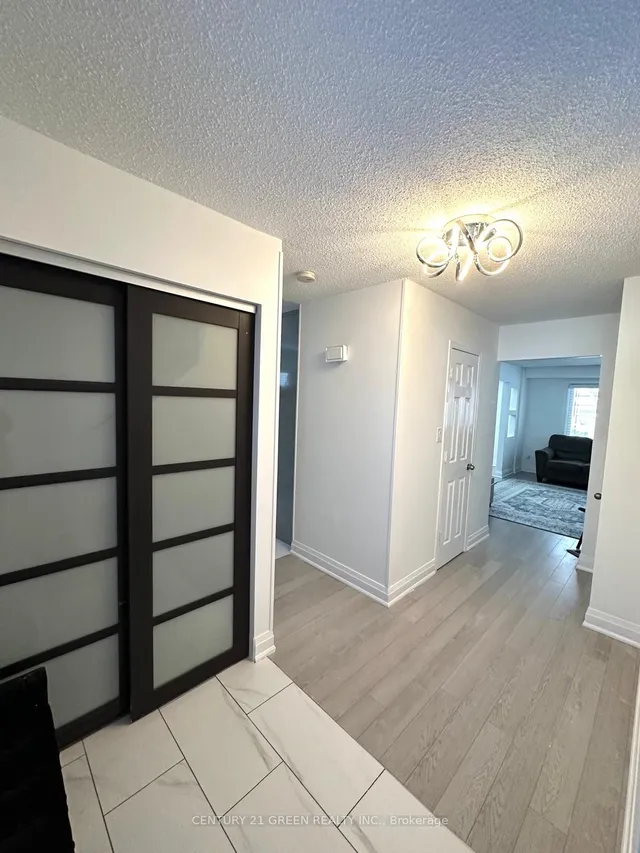 Additional image 14 of 864 Laurier Ave