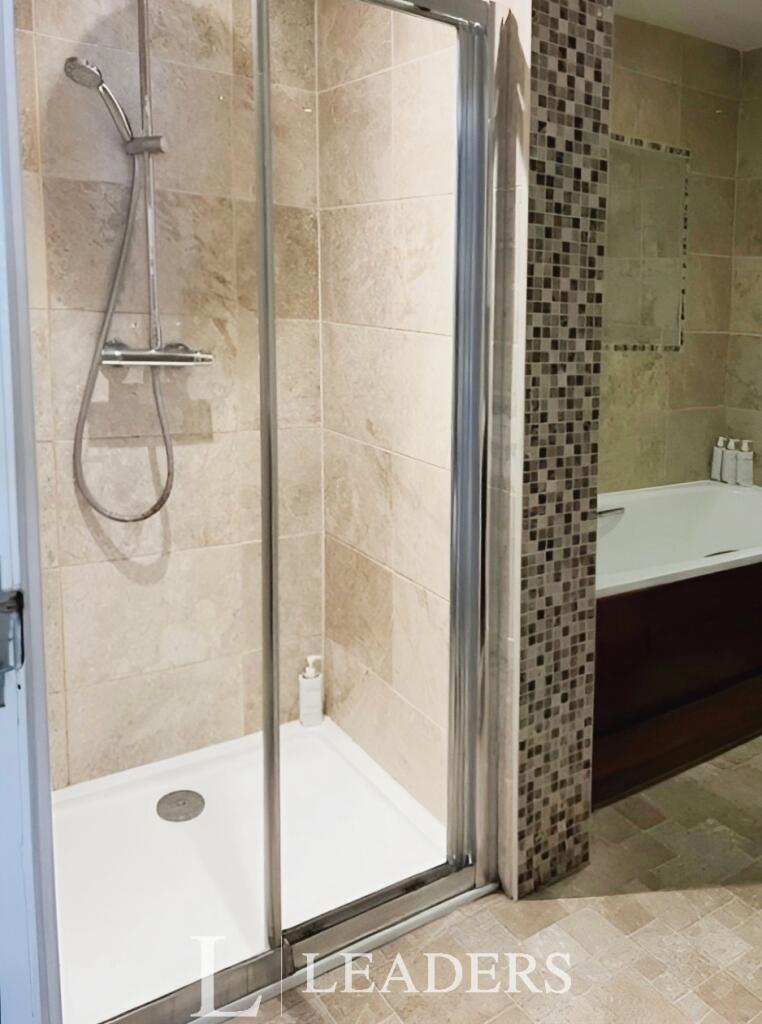 Additional image 9 of Market Street