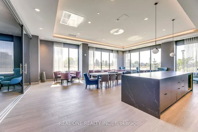 Additional image 33 of 95 Dundas St Unit 417