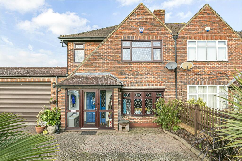 Additional image 15 of Balmoral Avenue, Beckenham, BR3