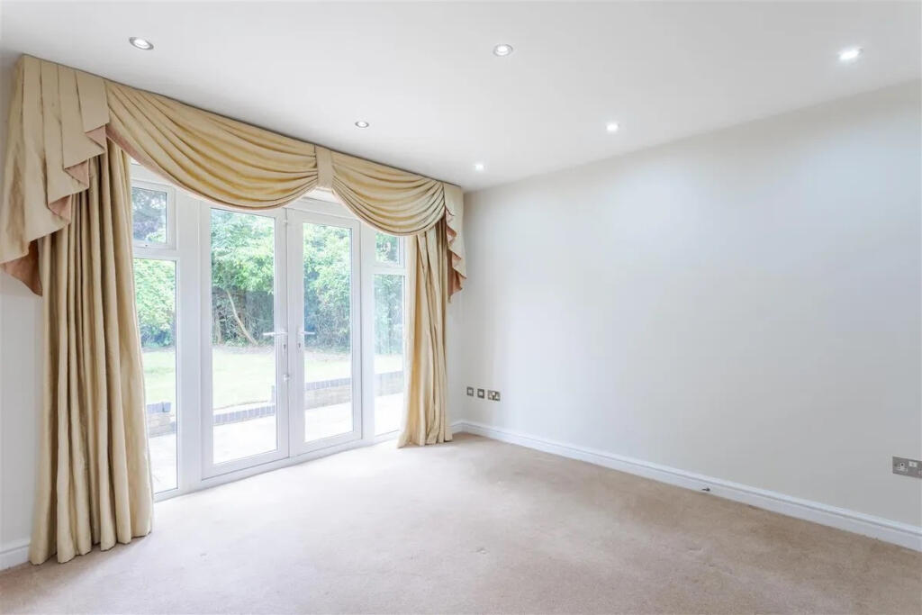 Additional image 9 of Antringham Gardens, Birmingham, B15