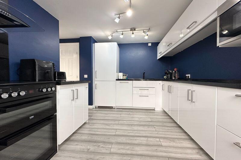 Additional image 8 of The Cornfields, Wick St Lawrence - LOVELY POSITION