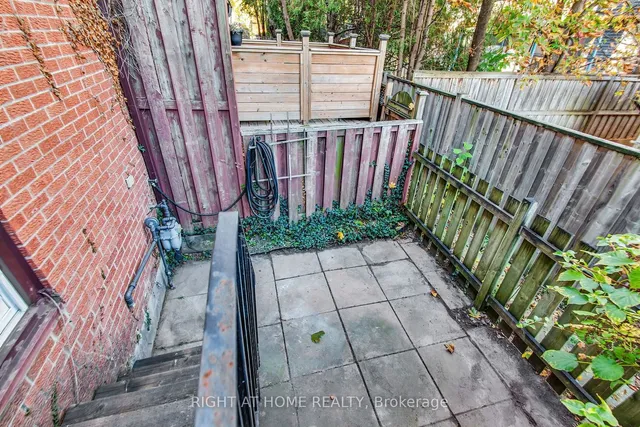 Additional image 26 of 2716 St Clair Ave Unit 13