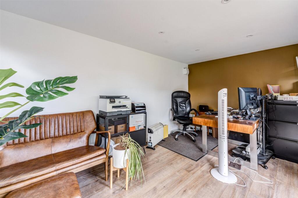 Additional image 13 of Cissbury Road, Broadwater, Worthing, West Sussex, BN14