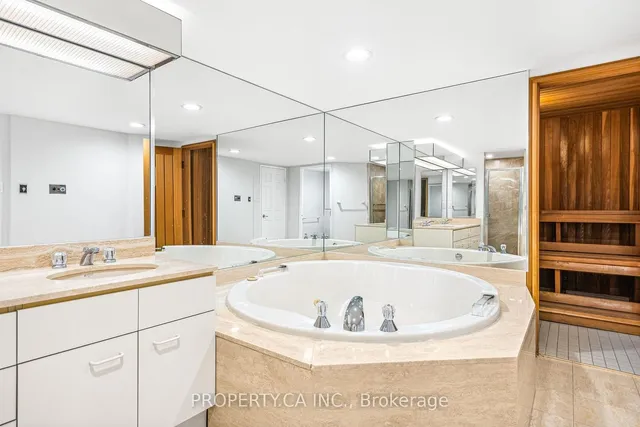 Additional image 8 of 130 Carlton St Unit 1106