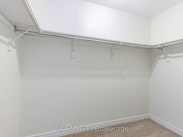 Additional image 32 of 856 Miltonbrook Cres