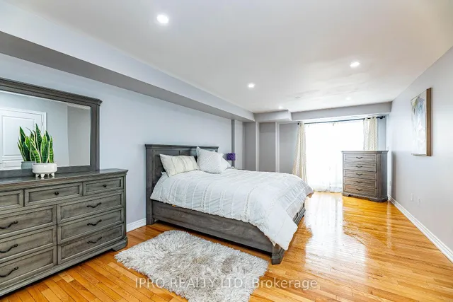 Additional image 34 of 66 Chesterwood Cres