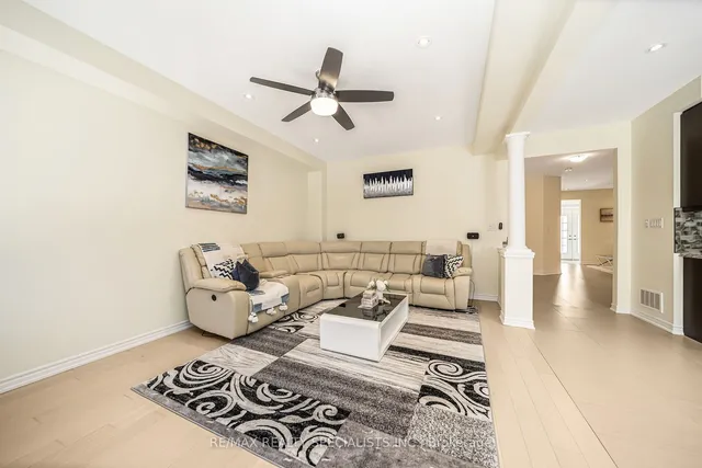 Additional image 19 of 10 Loomis Rd